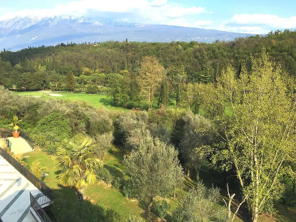 Albatros Apartment Toscolano Maderno 0*,  Italy