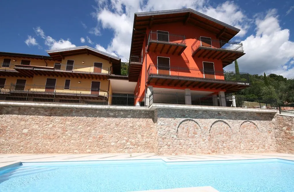 Albatros Apartment Toscolano Maderno Italy